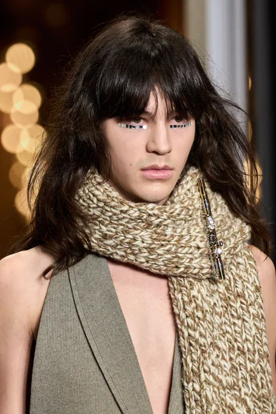Look 47